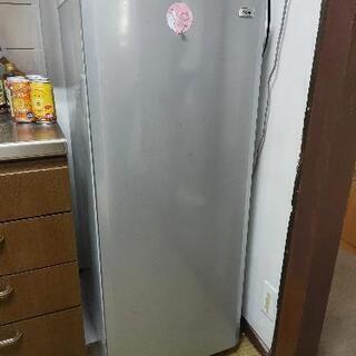 家庭用136L冷凍庫