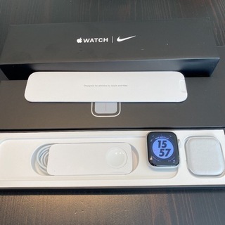 新品同様●apple watch series 6 Nike mg293●アップルウォッチ ナイキ●44mm●ケース付