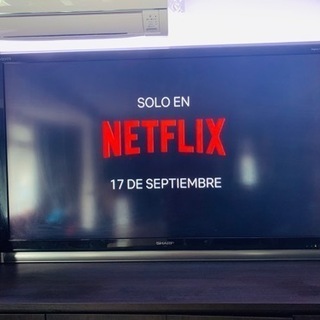 テレビ64インチ