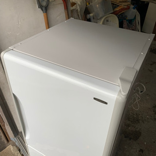 札幌市内配送無料 日立 3ドア冷凍冷蔵庫 265L R-27YSの通販はau PAY 