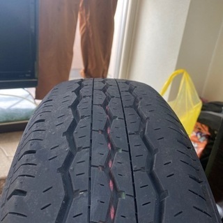 ハイエース新車外し夏タイヤ