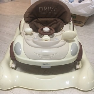 車型の歩行器　音出ます！　おもちゃ一つ欠品