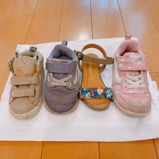 【ネット決済】女の子　靴4セット　