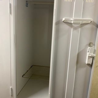 ロッカー6人用鍵有り【美品】6/3までの引き取り