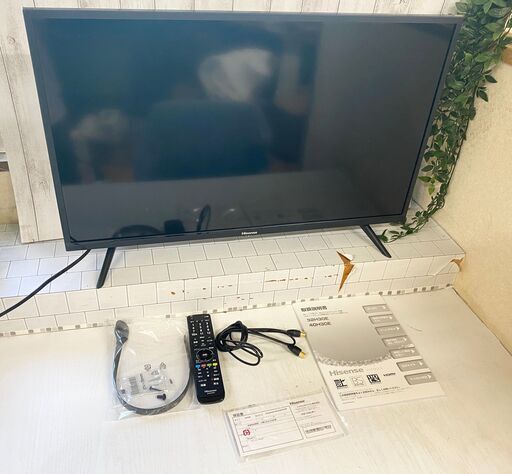 Hisense 32H30E 2019年製　32インチ LED 液晶 テレビ BS CS内蔵 家電 ハイセンス 付属品有