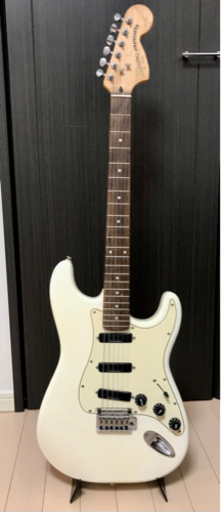 【お譲り先決定】Fender ストラトキャスター エレキギター／ミニアンプ