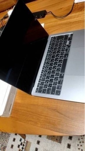 MacBook Air M1  8GB/512GB シルバー　別途オプション付き