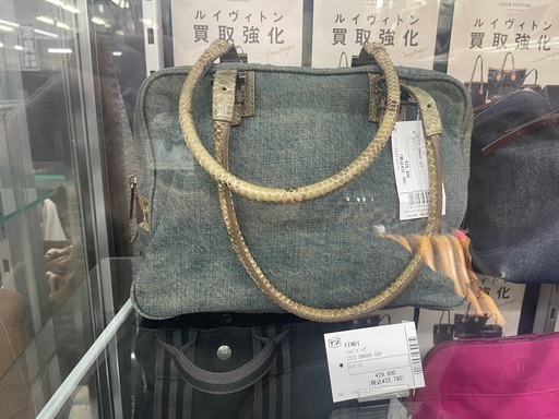 FENDI ハンドバッグ　2372 SBN005　028 インディゴ