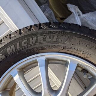 スタッドレスタイヤ　15インチ　アルミホイール4本セット