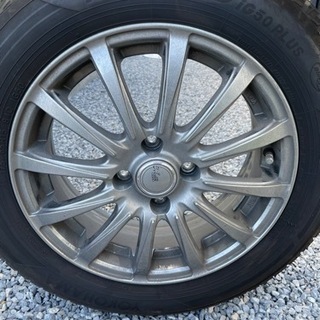 スタッドレスタイヤ　175 65R15 YOKOHAMA ice GUARD