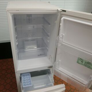 冷蔵庫 MITSUBISHI 146L 2017年製 MR-P15EA-KW