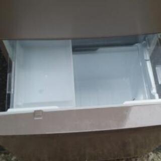 MITSUBISHI　2017年製　冷蔵庫334リットル
