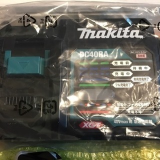 ★他サイト売却済★マキタ 40Vmax 急速充電器＋2.5Ahバッテリー2個＋充電器用互換アダプタ