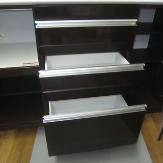 R079 国産大江木工製 キッチンボード、食器棚、幅140cm 訳あり