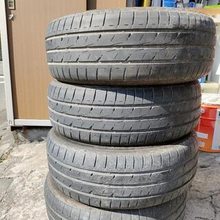 タイヤ 215／60R16 4本