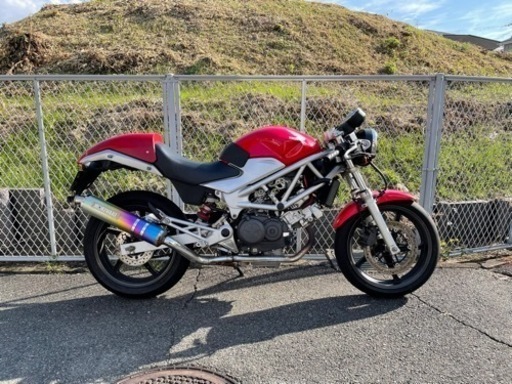 ホンダvtr250fi 絶盤シングルシートカバー付！値下げ交渉あり