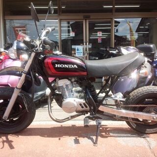 NO.3931　エイプ５０ （ＡＰＥ） クラッチ付き５速ミッション車　ロンスイカスタム　ブラック／レッド　☆彡 NO.3931 エイプ50 （APE） クラッチ付き5速ミッション車