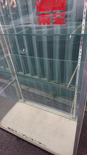 昭和レトロ東芝トランジスタラジオガラスショーケース | inmarco.ae