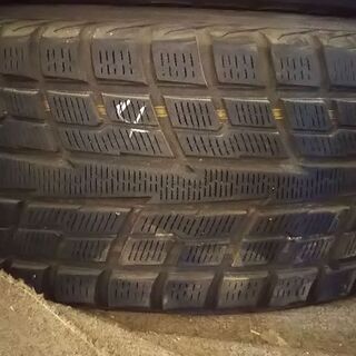 225/65R18スタッドレスタイヤ