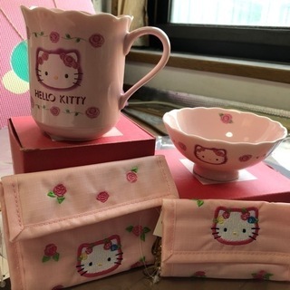 【ネット決済】【新品】バローキティお茶碗、マグカップ、財布&キーケース