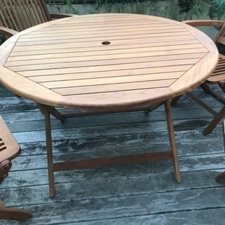 【ネット決済】　ガーデンファニチャー、テーブル椅子4脚