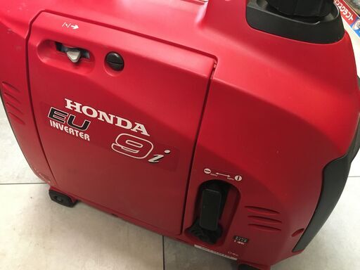 HONDA ホンダ EU9i 発電機 インバータータイプ 900VA 中古品