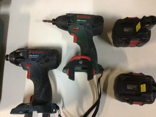 ボッシュ　インパクトドライバー14・4v 本体2台　バッテリー2ヶ　充電器セット　DIY等
