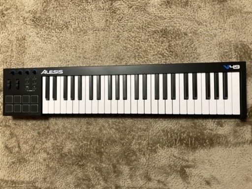 格安SALEスタート！ Alesis 8パッド キーボード　49鍵 MIDI USB 電子楽器