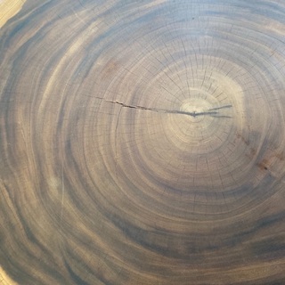 無垢材の天然木ローテーブル 