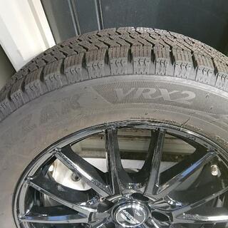 スタッドレスタイヤ 205/60/16