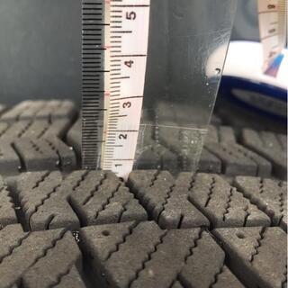 スタッドレスタイヤ 205/60/16