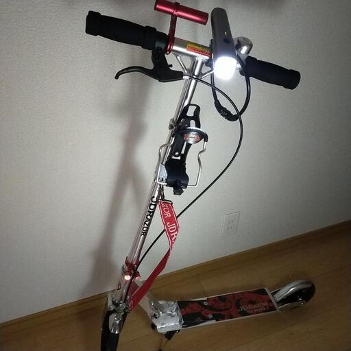JD Razor MS-138P ジェイディレーザー MS-138P キックスクーター　メッセージ頂いておりますが現在内容が見れません。数日お待ち下さい。