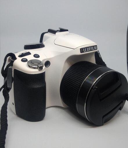[美品]FUJIFILMデジタルカメラ FINEPIX SL300