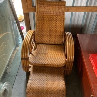 ラタン　籐の長椅子
