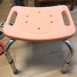 介護用品　お風呂で使う椅子