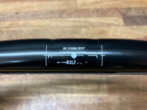 未使用品 ピスト用 PISTA ドロップバー (31.7) DEDA ELEMENTI アルミ製 自転車パーツ 部品 黒 ブラック