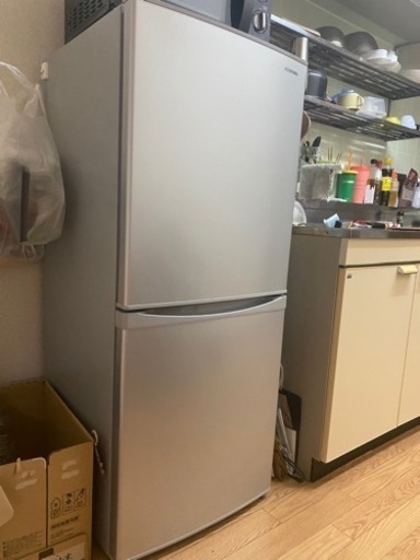 アイリスオーヤマ 冷蔵庫 142L 冷凍室52L 幅50cm シルバー