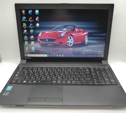 東芝ノートパソコン i5（中古）、8GBのメモリ、SSD128GB、15.6画面、Intel HD Graphics、Windows10, Office2019, Photoshop2021, Illustrator2021,Corel2021, FilmoraX。Ken78