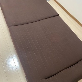 折り畳みソファーベッド　シングルサイズ