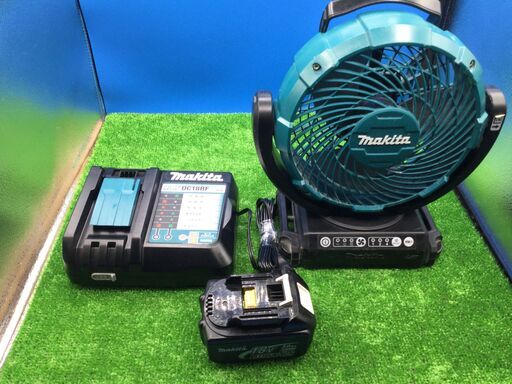 【エコツール豊田インター店】Makita/マキタ 18、14.4v充電式ファン CF102DZ、バッテリー1個、充電器付き　【愛知県/豊田インター店/工具】