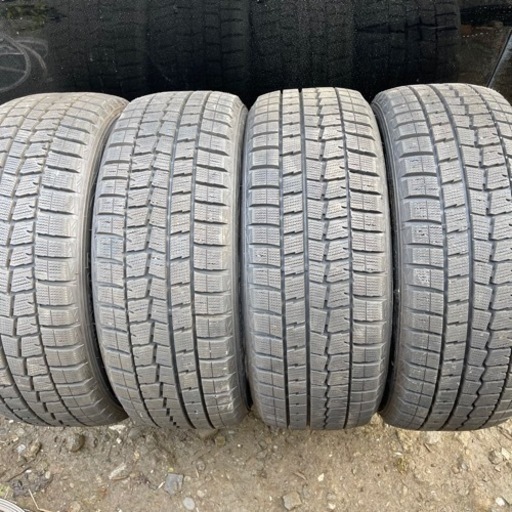 極上タイヤ DUNLOP WM01 225/50R18 スタッドレス タイヤ 2017年製 極上タイヤ DUNLOP WM01 225/50R18 スタッドレス タイヤ 2017年製