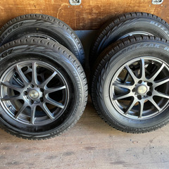 Champion Yale リーバスウィーブパーカー グレーXL 赤タグ-215/65R16インチ　スタッドレスタイヤ　バリ目　4本