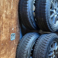 Champion Yale リーバスウィーブパーカー グレーXL 赤タグ-215/65R16インチ　スタッドレスタイヤ　バリ目　4本