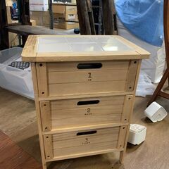 かわいい小物入れ棚 木製 ３段引き出し ひぐちリサイクル 天神の収納家具 棚 シェルフ の中古あげます 譲ります ジモティーで不用品の処分
