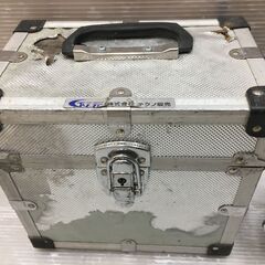 テクノ LTK-G310P 墨出し器 中古品