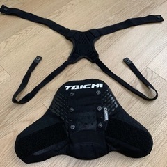 taichi バイク用胸部プロテクター