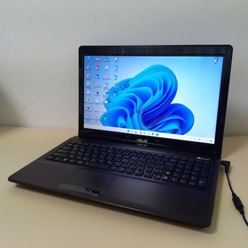 【取引中です】Windows11　☆SSDで快適☆　ASUS 15インチノート i5　Wi-Fi   Webカメラ  マルチ