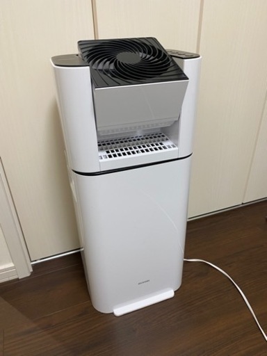 2021年製　アイリスオーヤマ　サーキュレーター付き除湿機