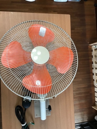 壁掛け大型扇風機