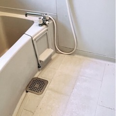 浴室+エプロン内部+鏡ウロコ除去クリーニング